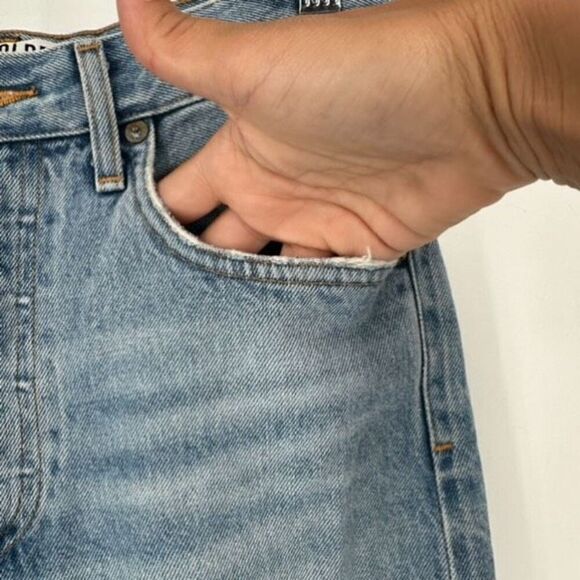 Agolde Distressed Straight Cropped Feel Good Jeans Blue Denim Light Wash Size 24 - Picture 7 of 14